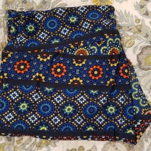 Lularoe tall & curvey leggings